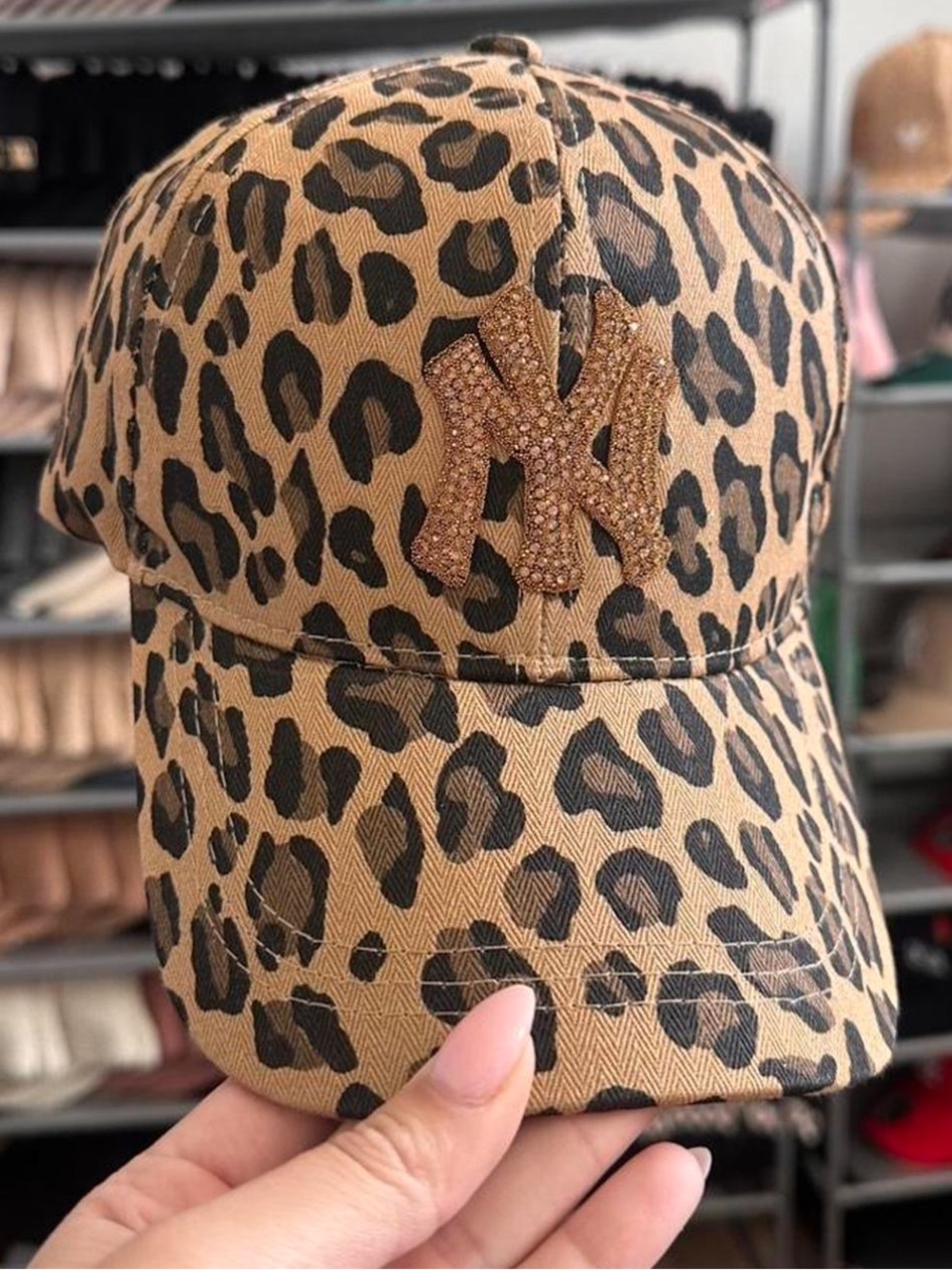 Rhinestone NY Yankees Leopard Print Baseball Cap - Picture 4 of 5